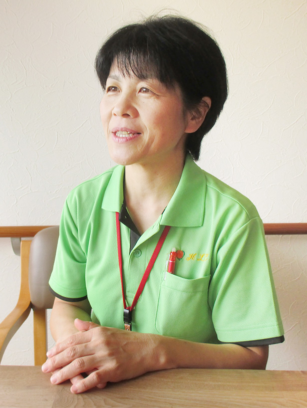 求人情報 株式会社hlc 住宅型有料老人ホーム 共生型デイサービス